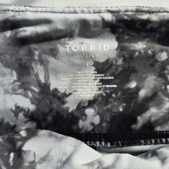 Torrid Black & White Tie Dye High Waist Active‎ Leggings Athleisure - Picture 6 of 6